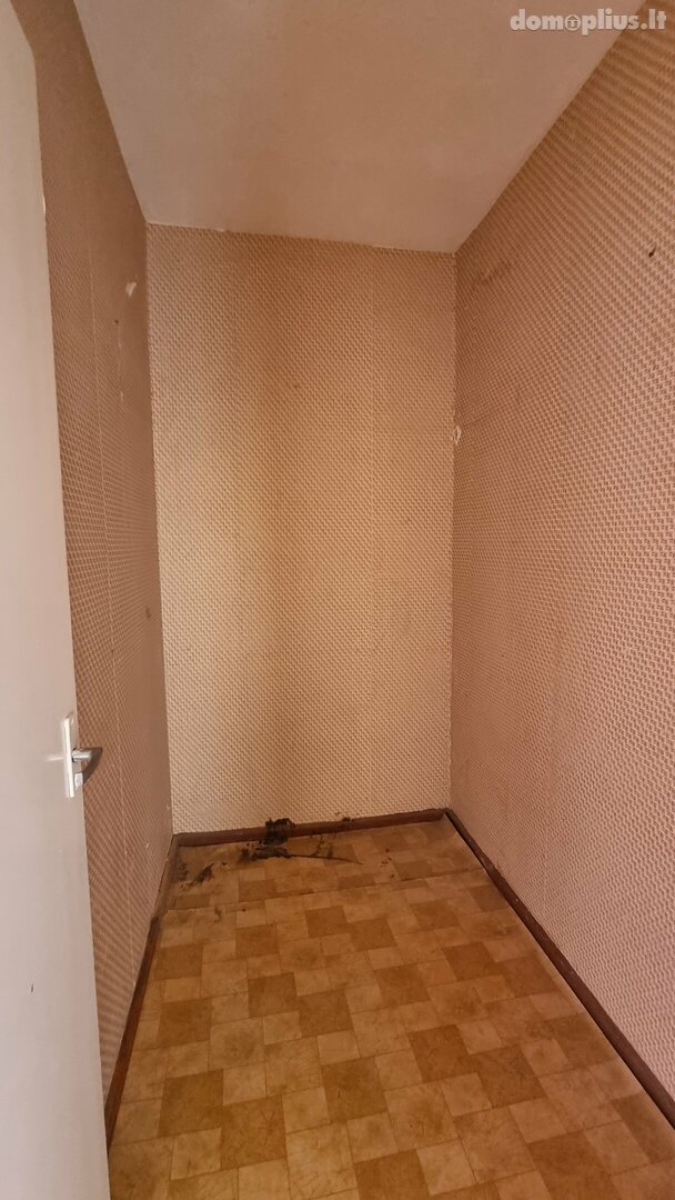 Parduodamas 4 kambarių butas Klaipėdoje, Vingio, I. Simonaitytės g.