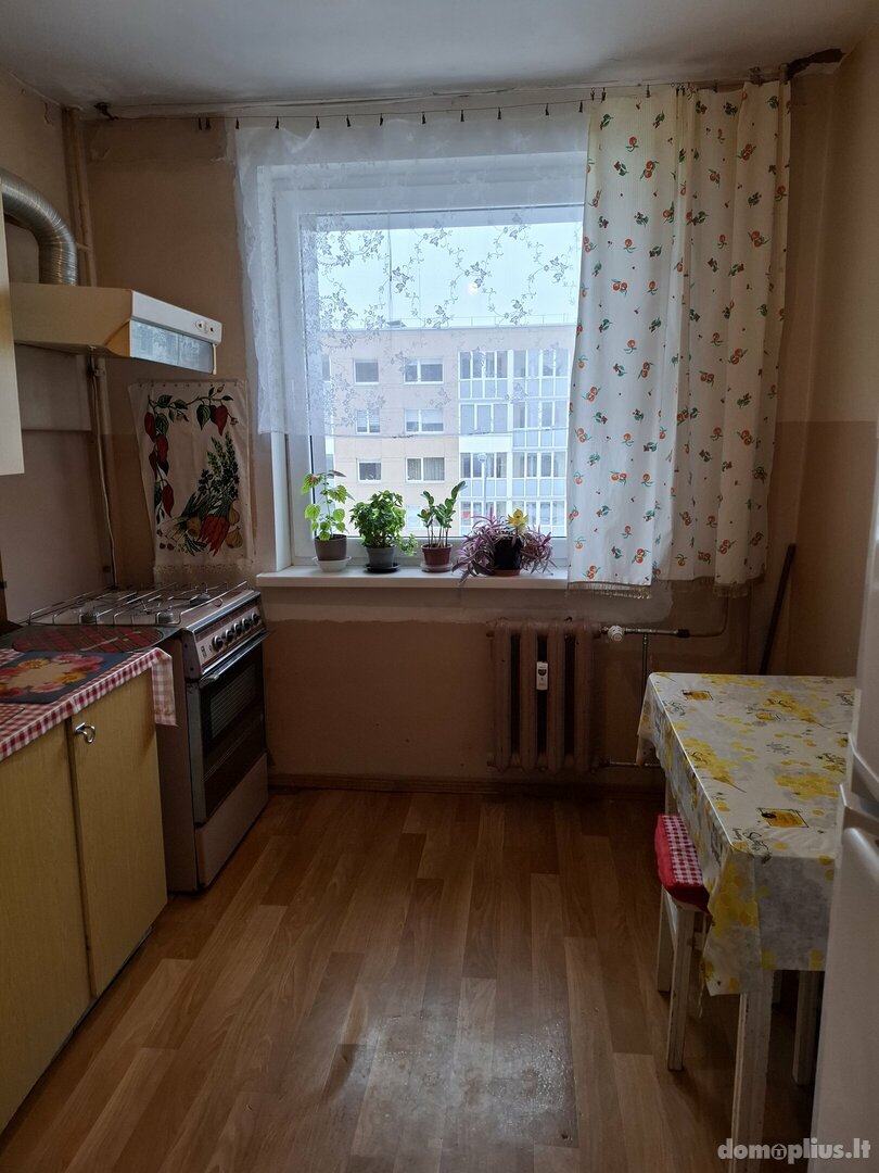 Parduodamas 3 kambarių butas Švenčionių rajono sav., Švenčionėliuose, Lauko g.