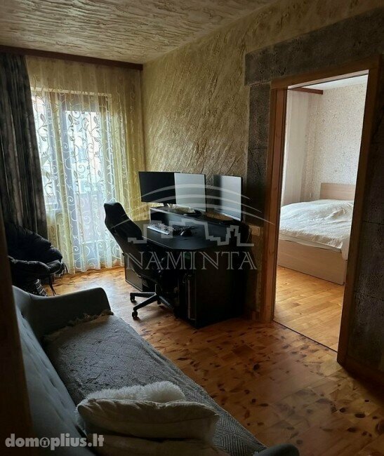 Parduodamas 2 kambarių butas Kretingos rajono sav., Kretingoje, Melioratorių g.