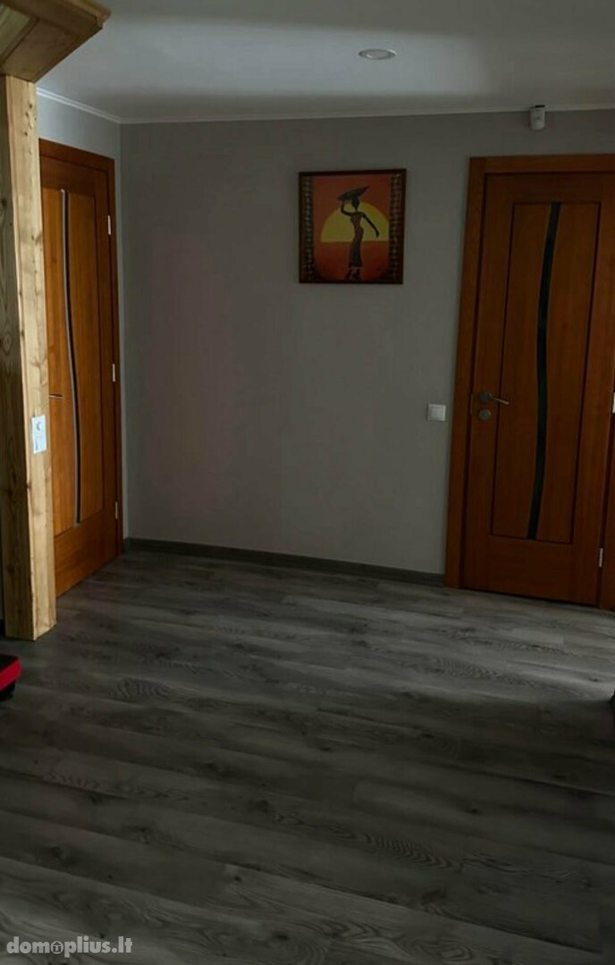 Parduodamas 3 kambarių butas Panevėžio rajono sav., Pažagieniuose, Švyturio g.
