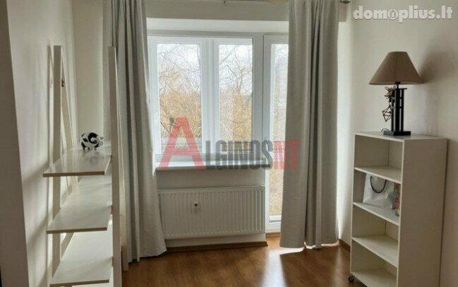 Parduodamas 2 kambarių butas Klaipėdoje, Miško, Vilhelmo Berbomo g.