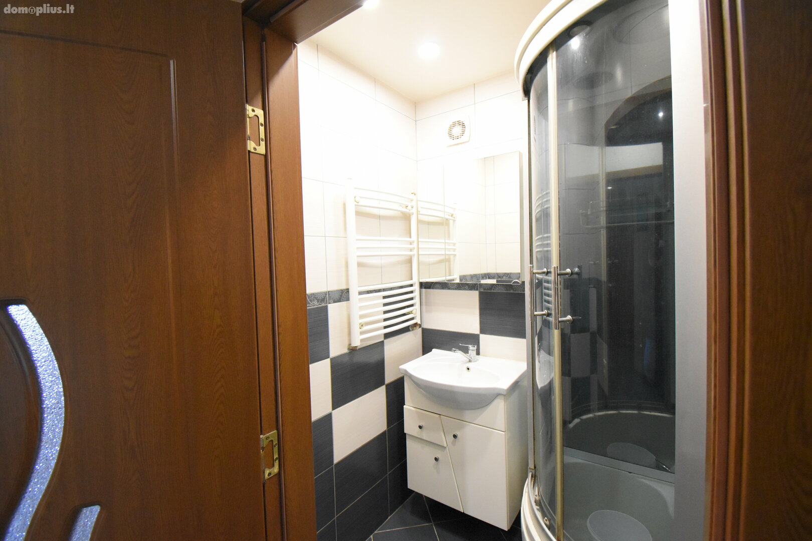 Продается 2 комнатная квартира Raseinių rajono sav., Stonuose, Molynės g.