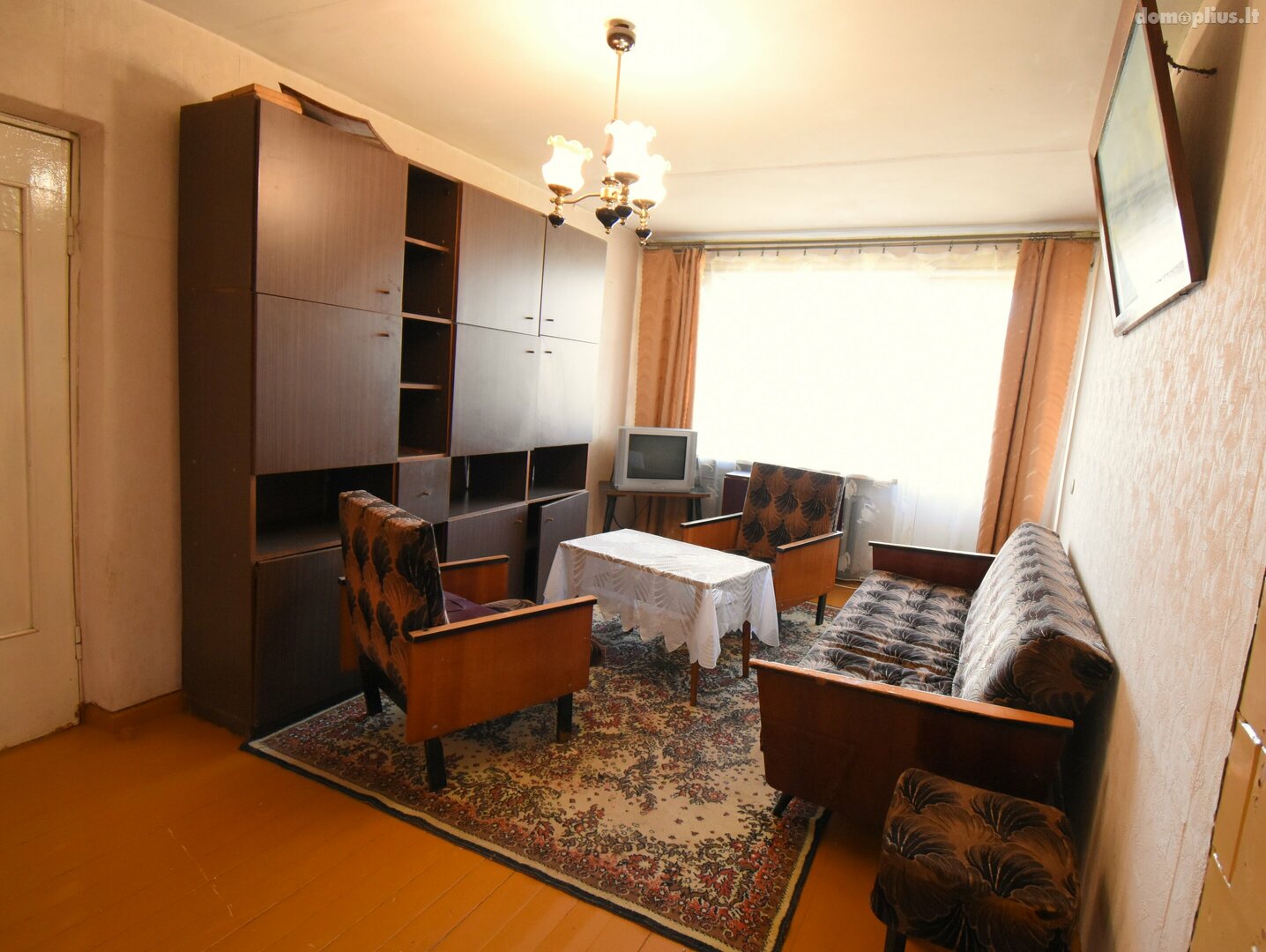 Parduodamas 3 kambarių butas Raseinių rajono sav., Nemakščiuose, Dainavos g.