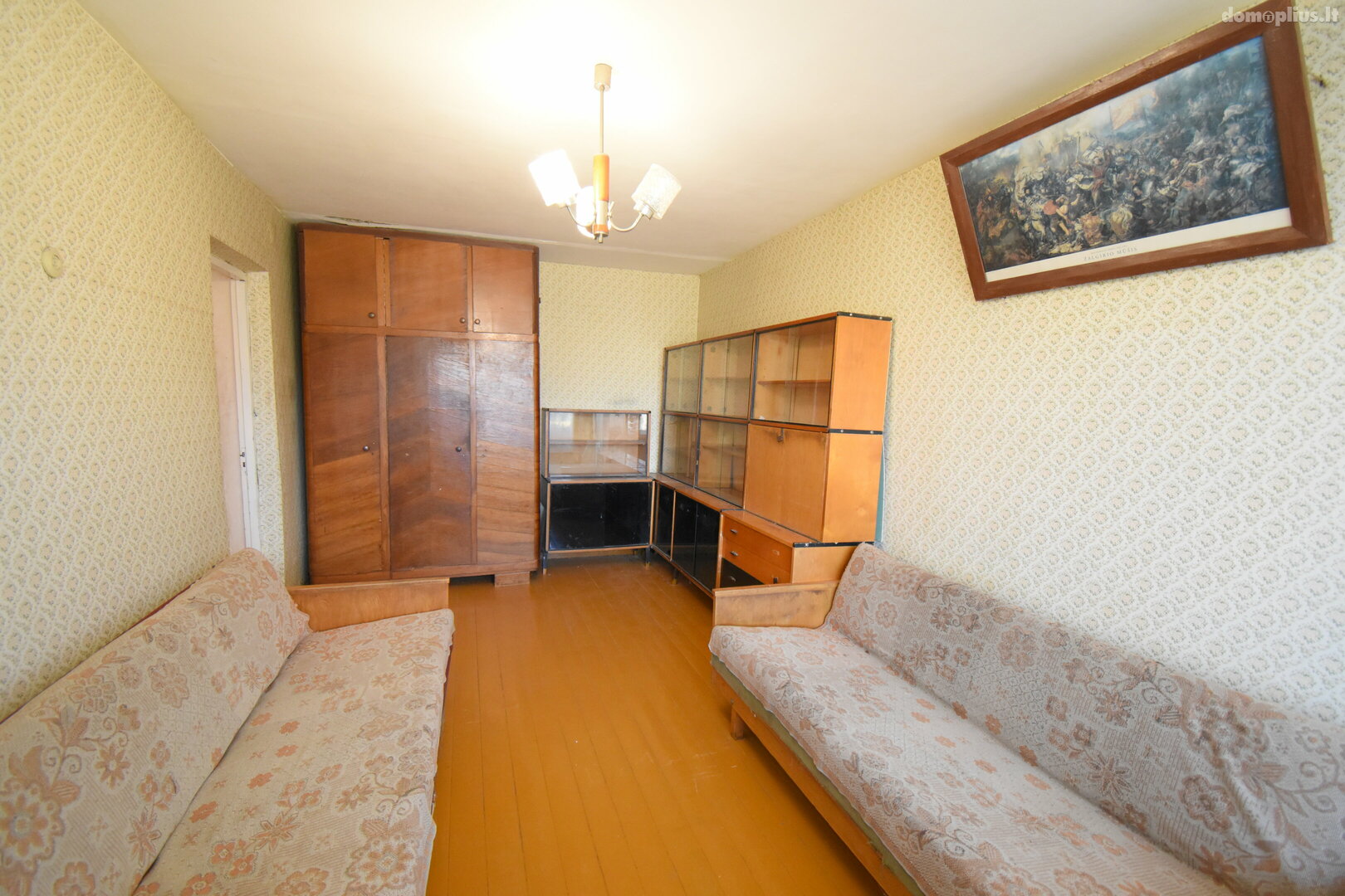 Parduodamas 3 kambarių butas Raseinių rajono sav., Nemakščiuose, Dainavos g.