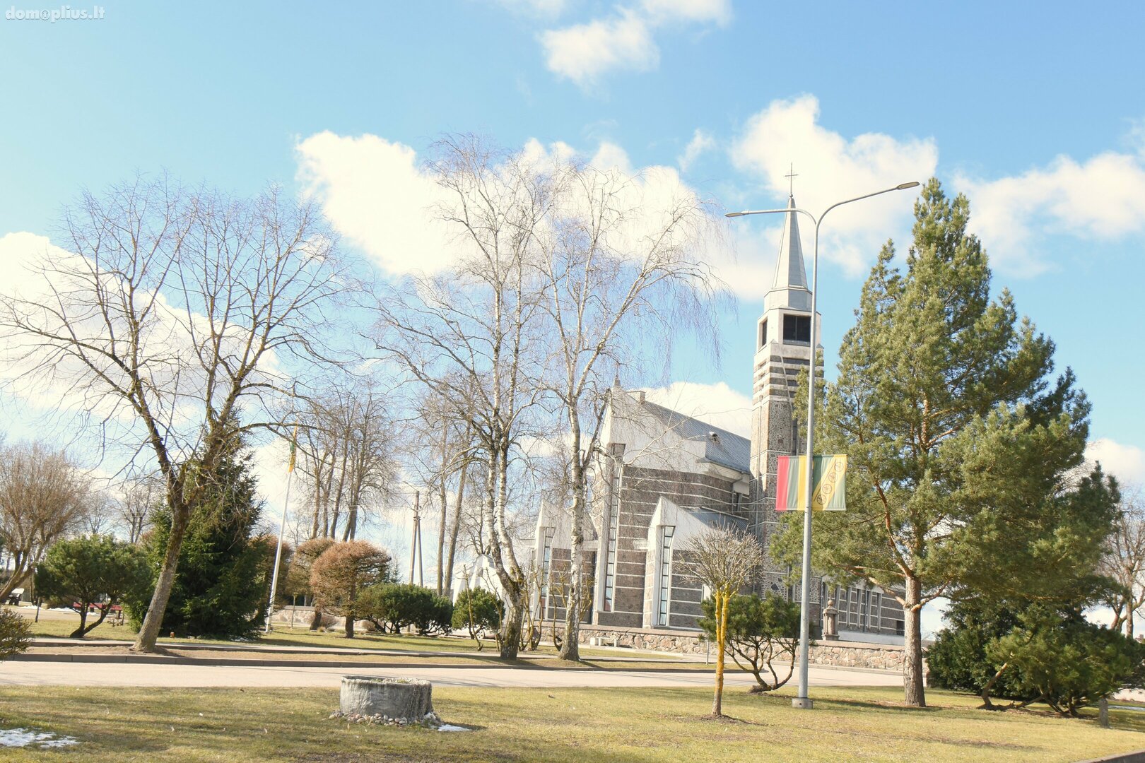 Parduodamas 3 kambarių butas Raseinių rajono sav., Nemakščiuose, Dainavos g.