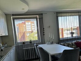 Parduodamas 4 kambarių butas Klaipėdoje, Alksnynėje, Alksnynės g.