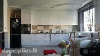 Parduodamas 4 kambarių butas Klaipėdoje, Alksnynėje, Alksnynės g.
