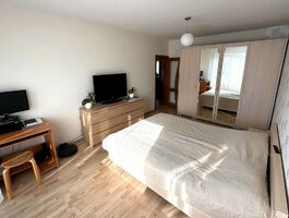 Parduodamas 2 kambarių butas Klaipėdoje, Laukininkuose, Vyturio g.