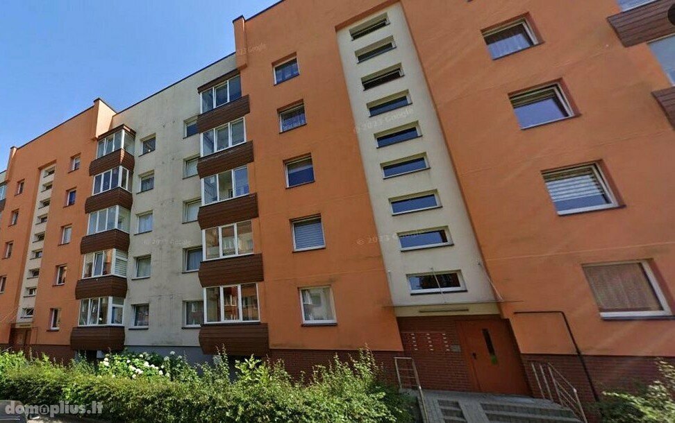 Parduodamas 2 kambarių butas Klaipėdoje, Laukininkuose, Vyturio g.