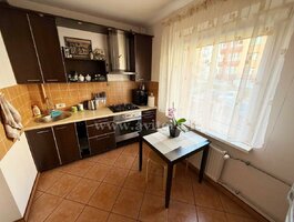 Parduodamas 2 kambarių butas Klaipėdoje, Laukininkuose, Vyturio g.