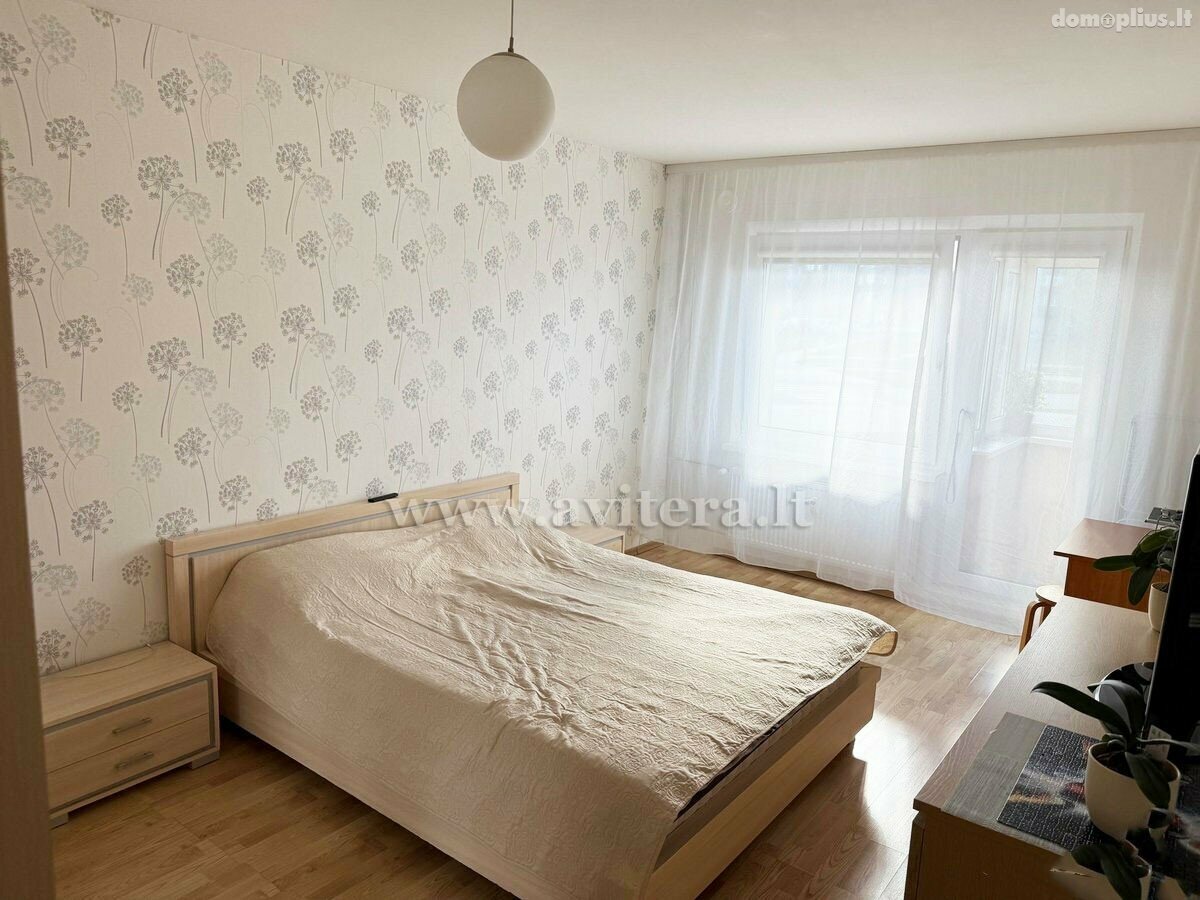 Parduodamas 2 kambarių butas Klaipėdoje, Laukininkuose, Vyturio g.