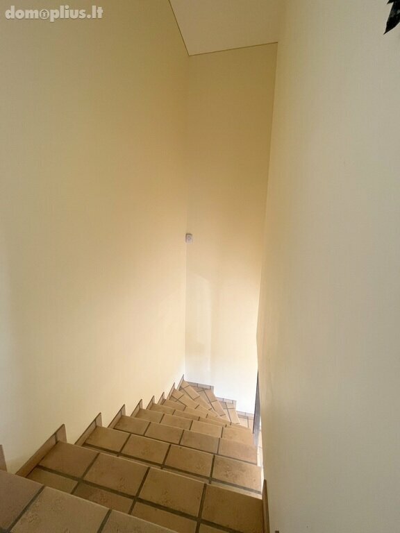 Parduodamas 1 kambario butas Vilniuje, Zujūnuose, Gineitiškių g.