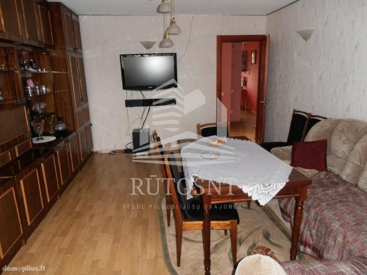 Parduodamas 3 kambarių butas Kretingos rajono sav., Kretingoje, Laisvės g.