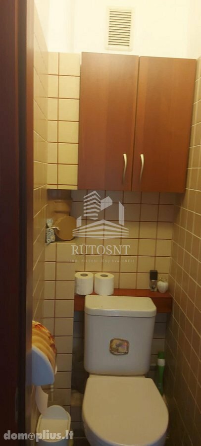 Parduodamas 3 kambarių butas Kretingos rajono sav., Kretingoje, Laisvės g.