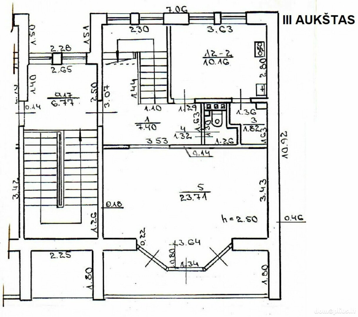 Parduodamas 5 kambarių butas Šiauliuose, Centre, Stalupėnų g.