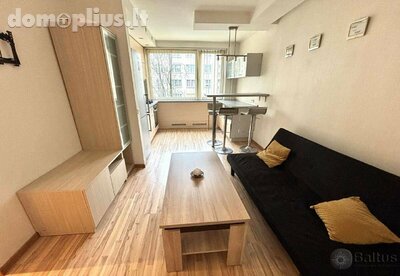 Parduodamas 2 kambarių butas Klaipėdoje, Naujakiemyje, Statybininkų pr.