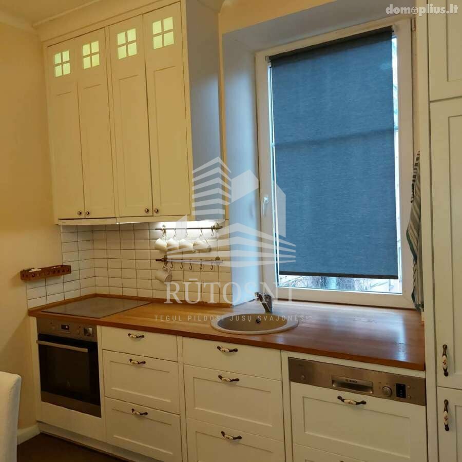 Продается 2 комнатная квартира Klaipėdoje, Senamiestyje, Turgaus g.