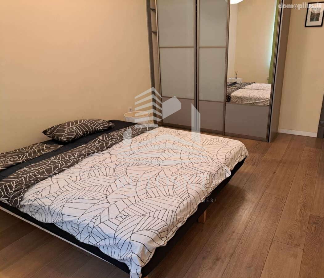 Продается 2 комнатная квартира Klaipėdoje, Senamiestyje, Turgaus g.