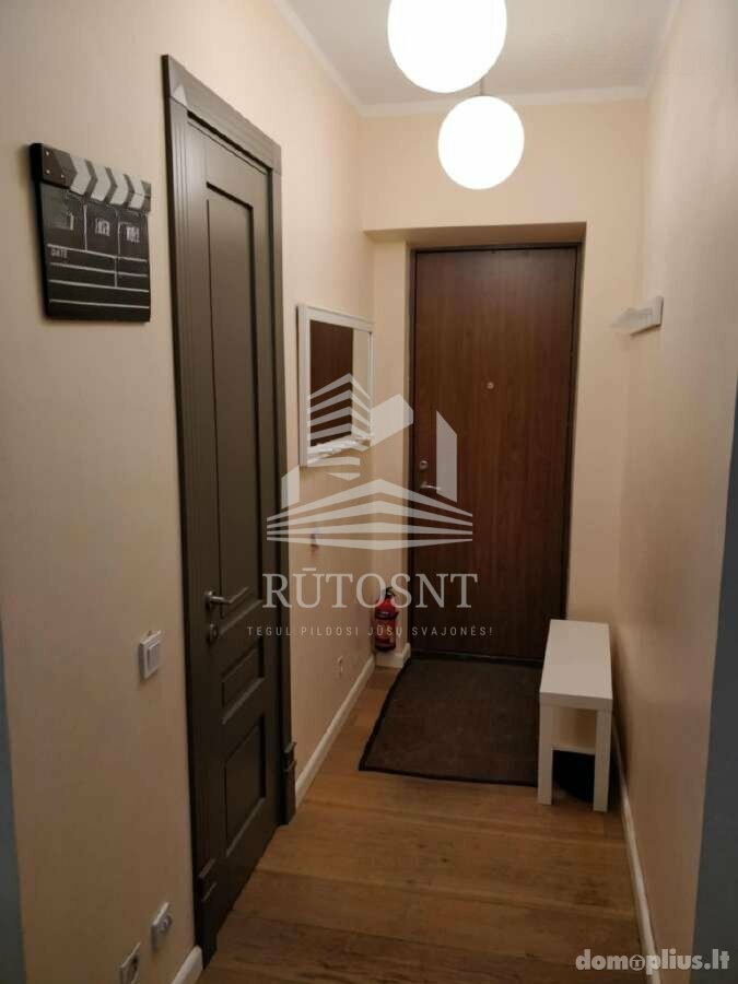 Продается 2 комнатная квартира Klaipėdoje, Senamiestyje, Turgaus g.