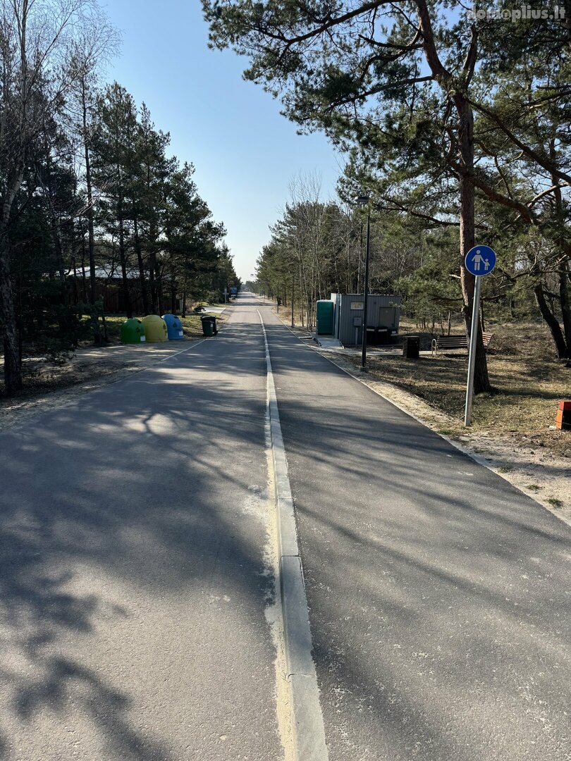 Parduodamas 2 kambarių butas Neringoje, Juodkrantėje, Kalno g.