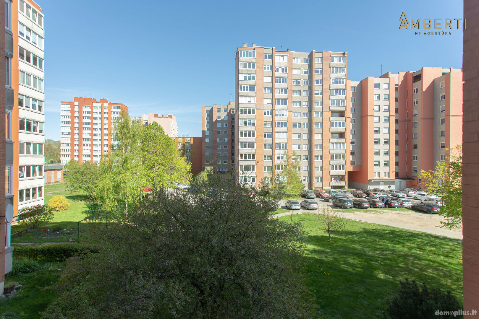 Продается 4 комнатная квартира Klaipėdoje, Mažojo kaimelio, Liepojos g.