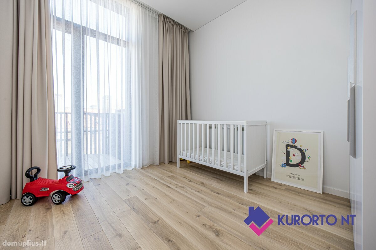 Parduodamas 3 kambarių butas Šventojoje, Vytauto g.