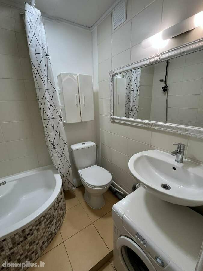 Parduodamas 2 kambarių butas Klaipėdoje, Baltijos, Baltijos pr.