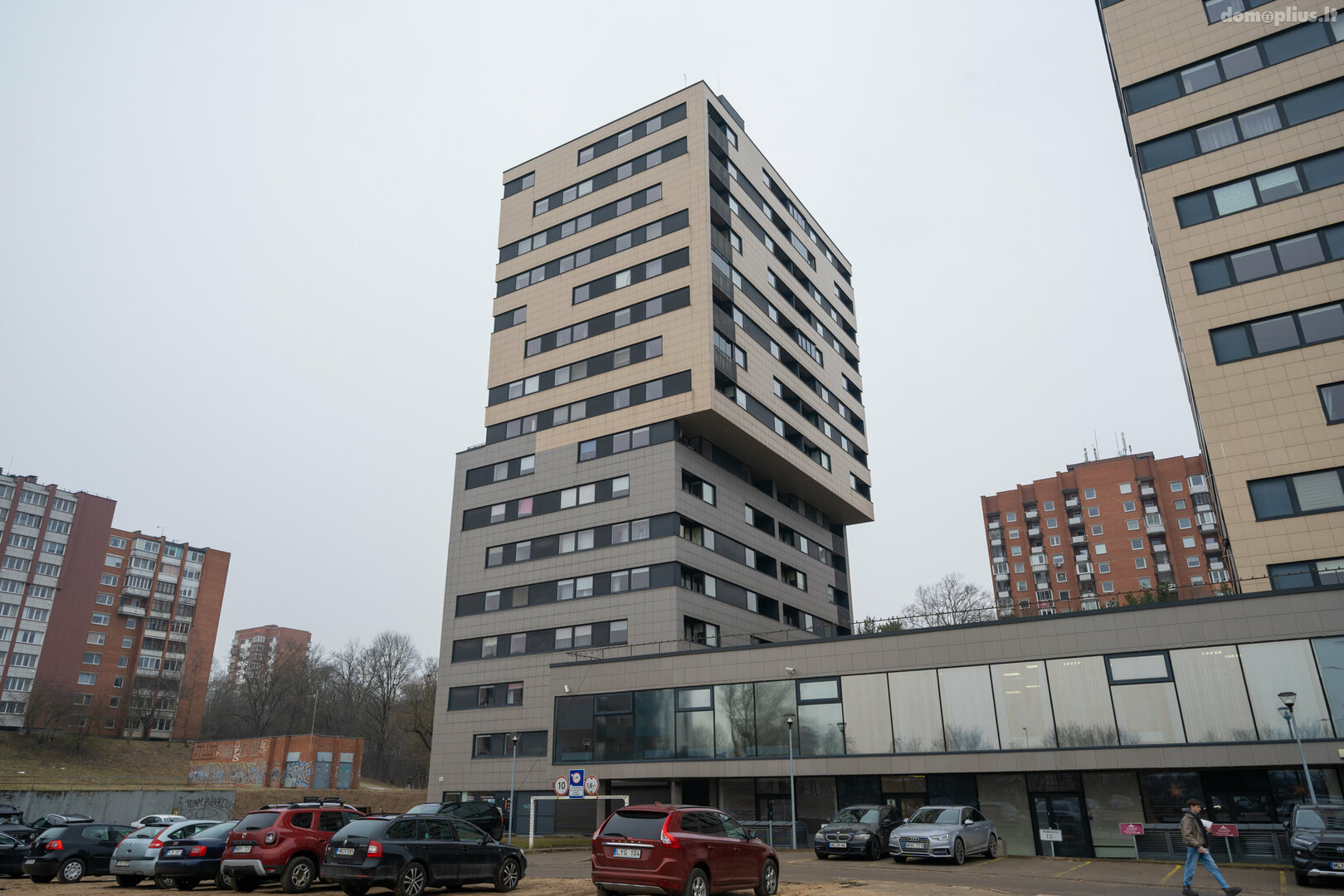 Parduodamas 3 kambarių butas Vilniuje, Baltupiuose, Kalvarijų g.
