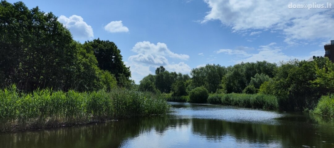 Parduodamas 2 kambarių butas Klaipėdoje, Mažojo kaimelio, Panevėžio g.