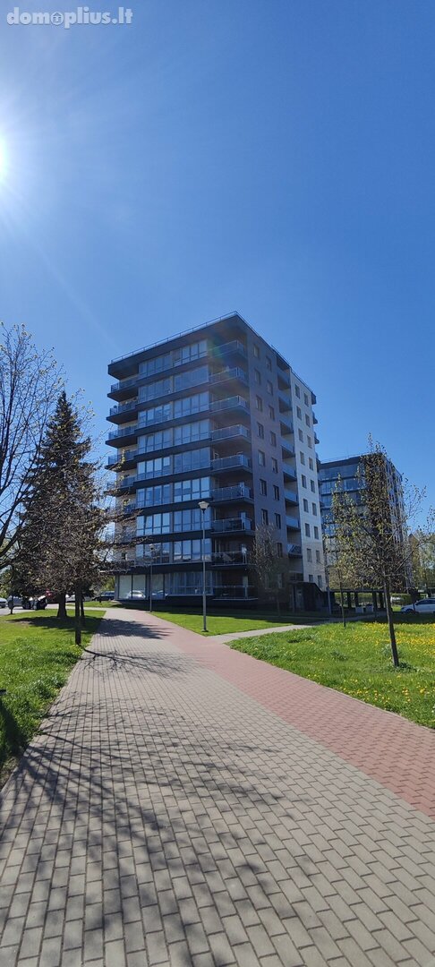 Parduodamas 2 kambarių butas Klaipėdoje, Mažojo kaimelio, Panevėžio g.