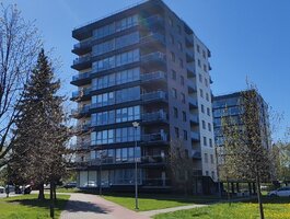 Parduodamas 2 kambarių butas Klaipėdoje, Mažojo kaimelio, Panevėžio g.
