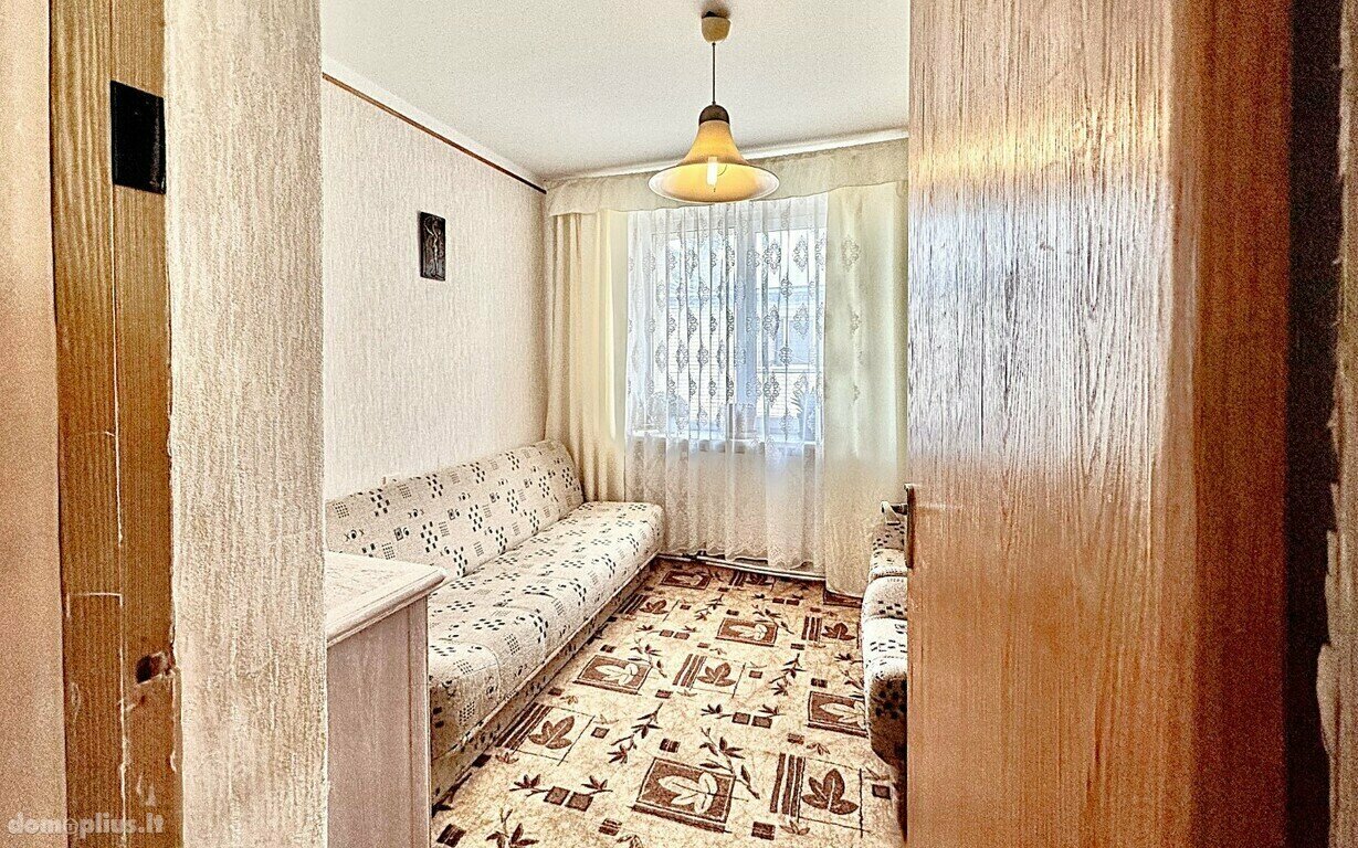 Parduodamas 4 kambarių butas Panevėžyje, Rožėse, Radastų g.