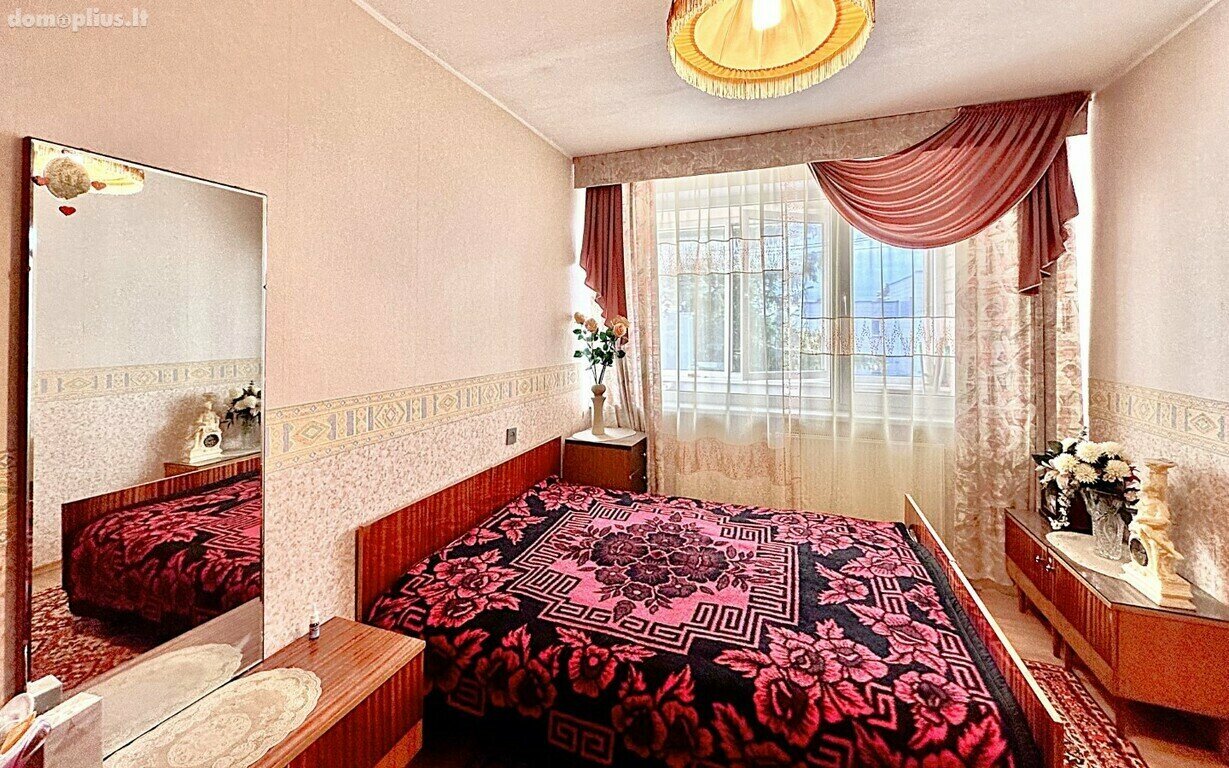 Parduodamas 4 kambarių butas Panevėžyje, Rožėse, Radastų g.