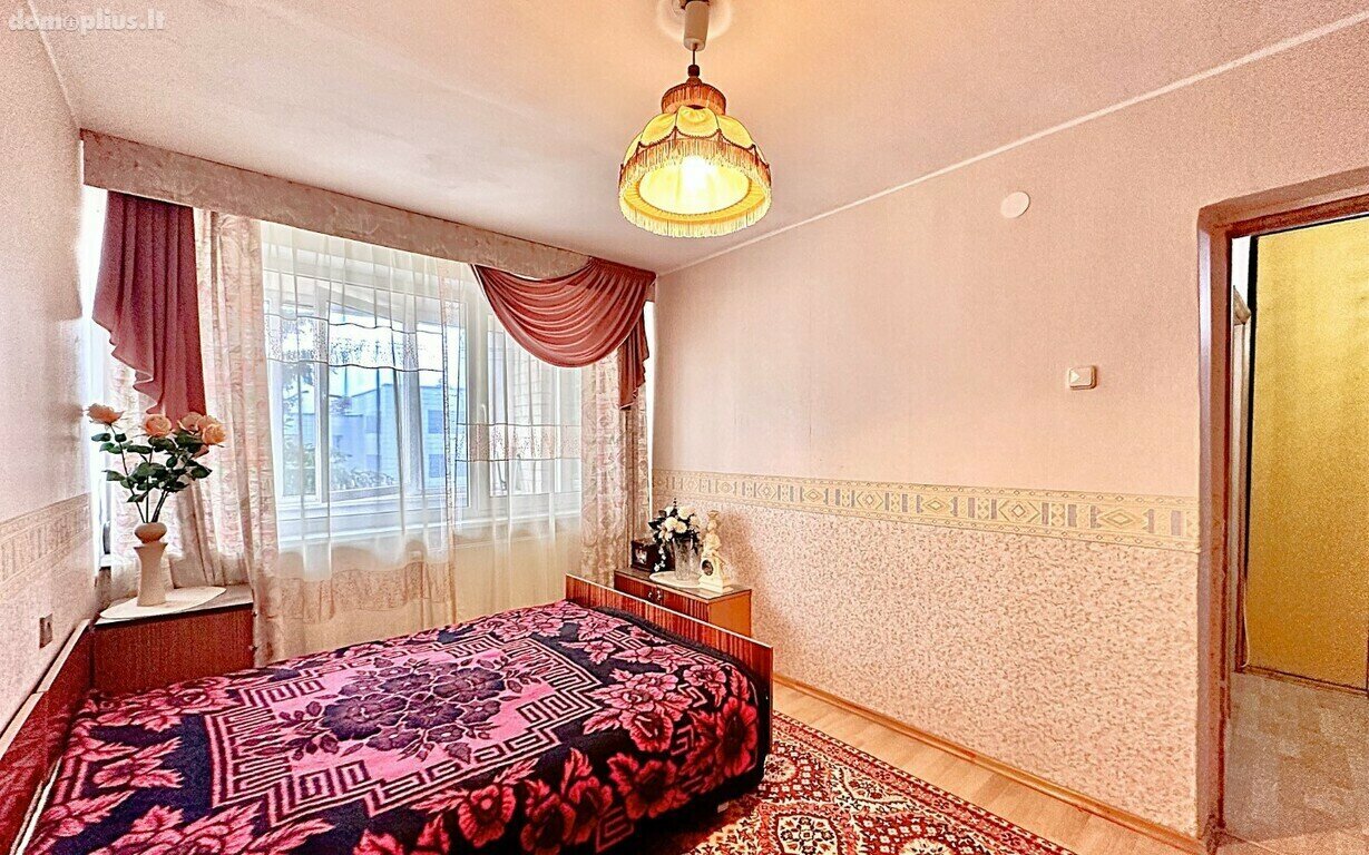 Parduodamas 4 kambarių butas Panevėžyje, Rožėse, Radastų g.