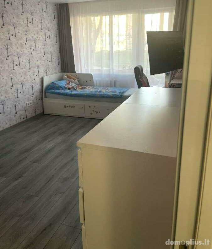 Parduodamas 3 kambarių butas Klaipėdoje, Baltijos, Taikos pr.