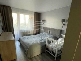 Parduodamas 3 kambarių butas Klaipėdoje, Debrecene, Taikos pr.