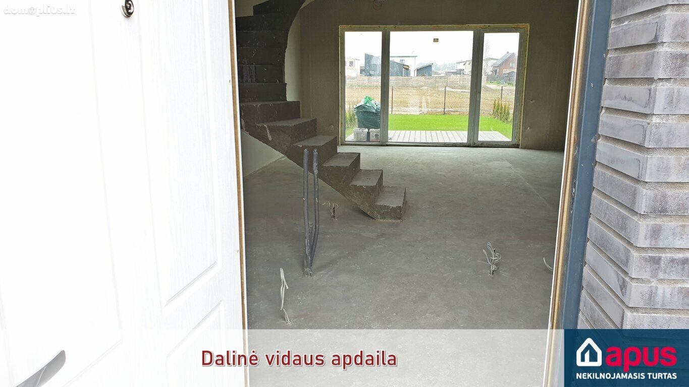 Parduodamas 3 kambarių butas Vilniuje, Pilaitėje, Vorupės g.