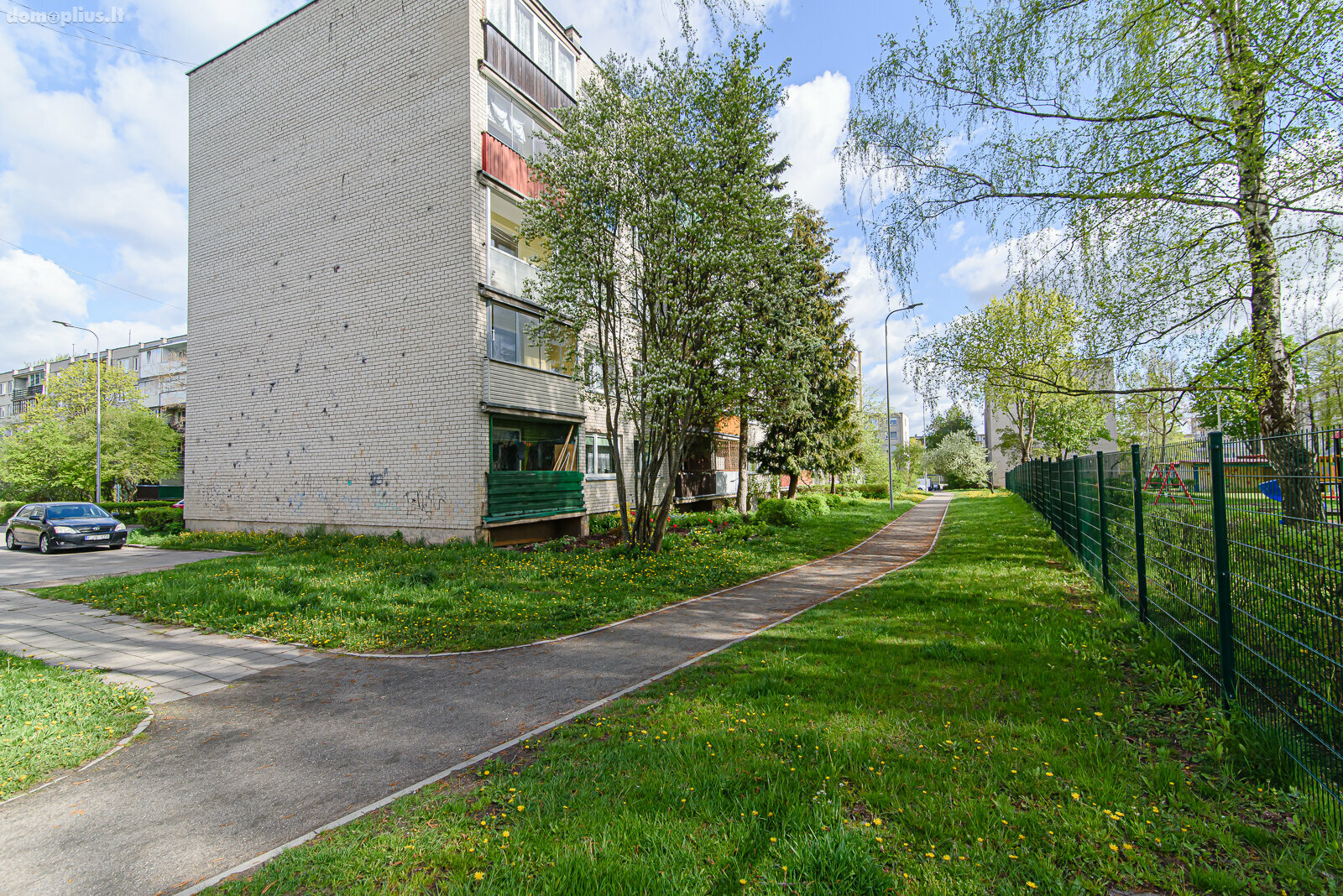 Parduodamas 2 kambarių butas Vilnius, Grigiškėse, Kunigiškių g.