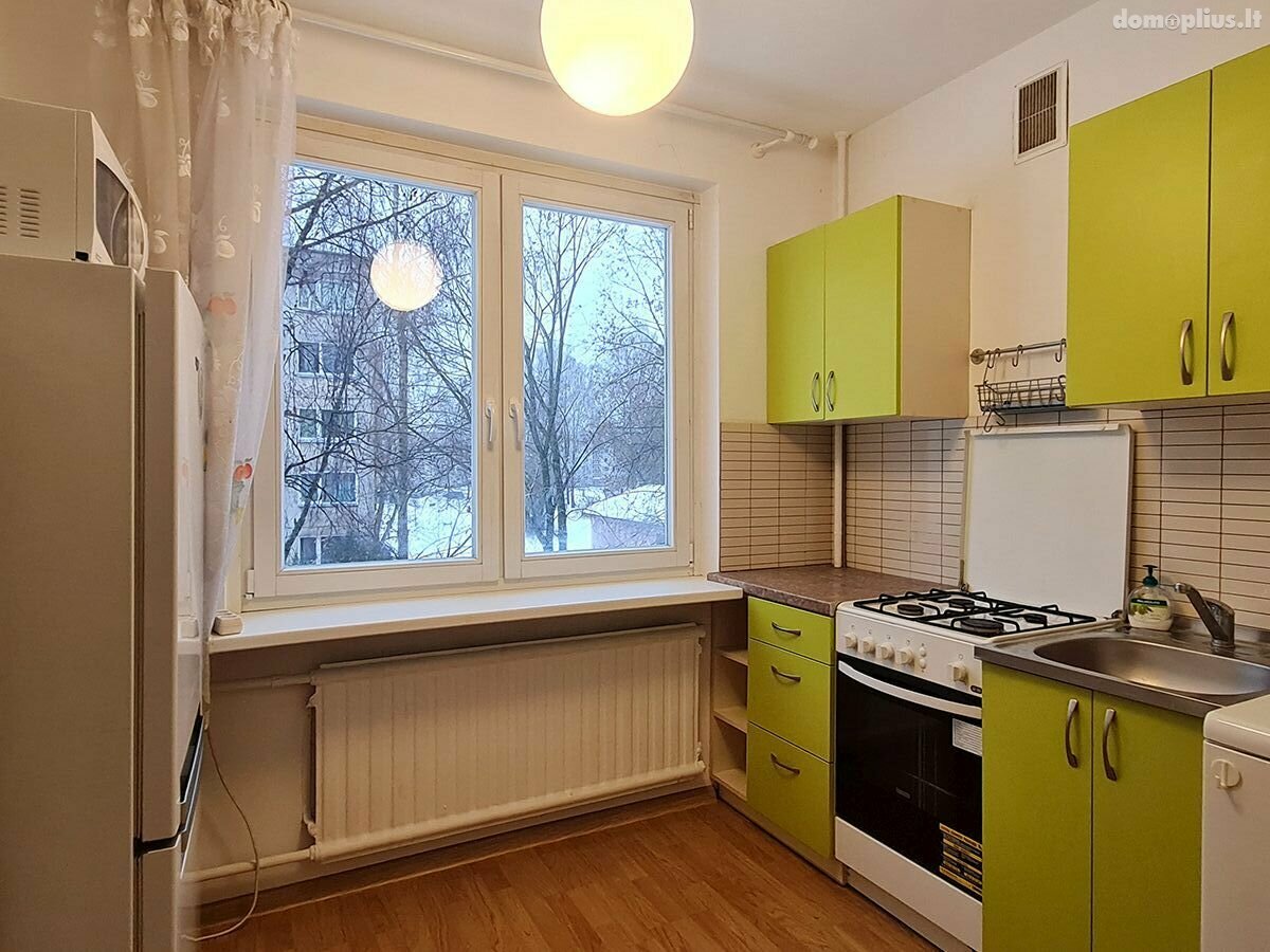 Продается 1 комнатная квартира Vilniuje, Karoliniškėse, Virginijaus Druskio g.