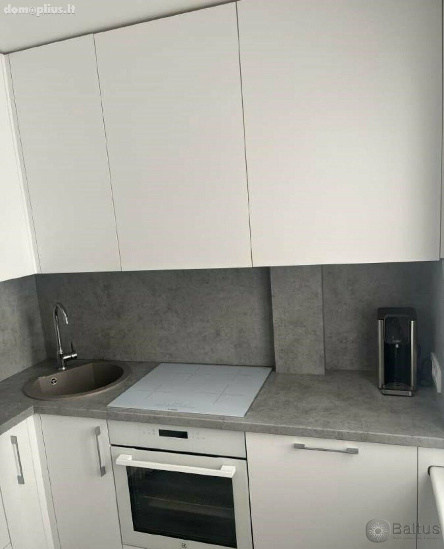 3 rooms apartment for sell Klaipėdoje, Baltijos, Taikos pr.