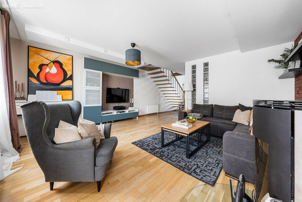 Продается 3 комнатная квартира Vilniuje, Jeruzalėje, Ateities g.