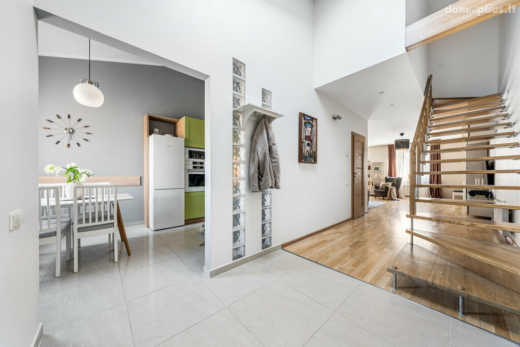 Продается 3 комнатная квартира Vilniuje, Jeruzalėje, Ateities g.
