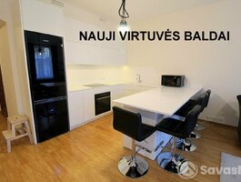 4 kambarių butas Vilniuje, Senamiestyje, Raugyklos g.