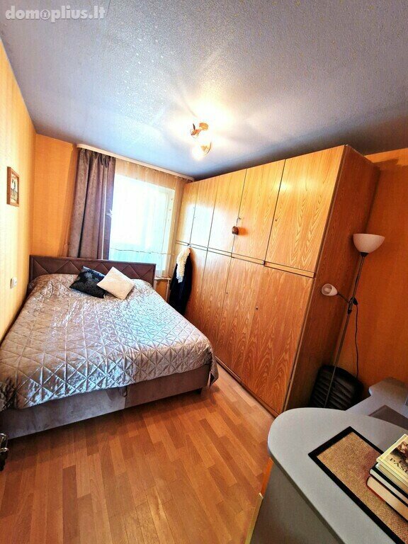 3 rooms apartment for sell Utenos rajono sav., Utenoje, Vaižganto g.