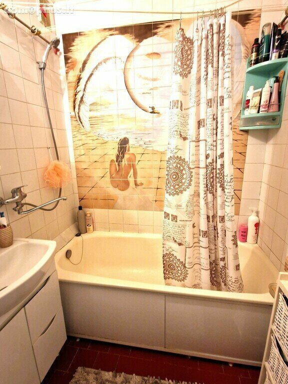 3 rooms apartment for sell Utenos rajono sav., Utenoje, Vaižganto g.