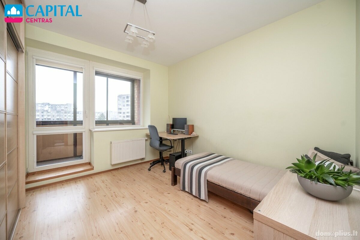 Продается 3 комнатная квартира Vilniuje, Pilaitėje, Gilužio g.