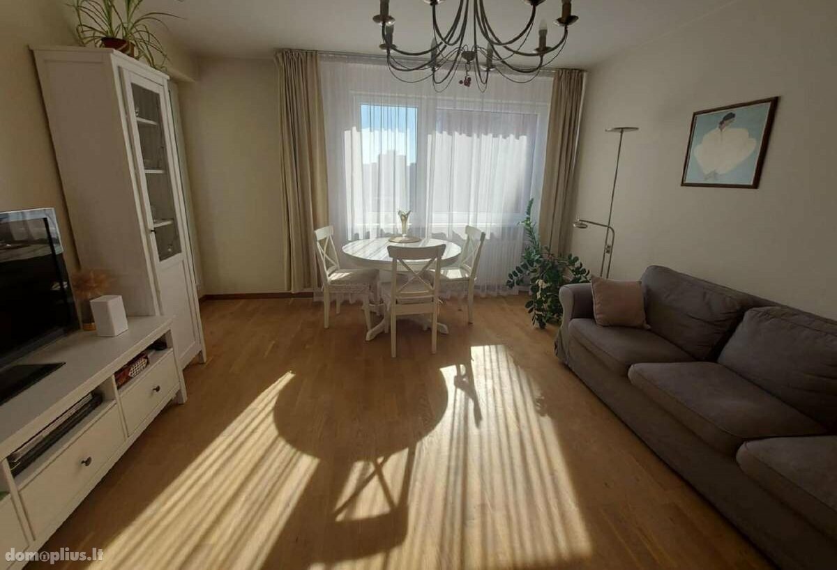 Продается 3 комнатная квартира Klaipėdoje, Miško, Liepojos g.
