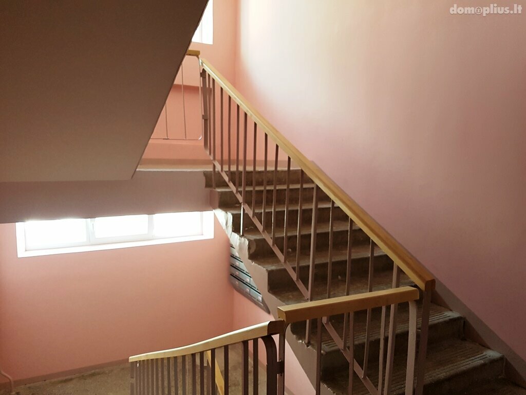 Parduodamas 3 kambarių butas Akmenės rajono sav., Naujoji Akmenė, Ramučių g.