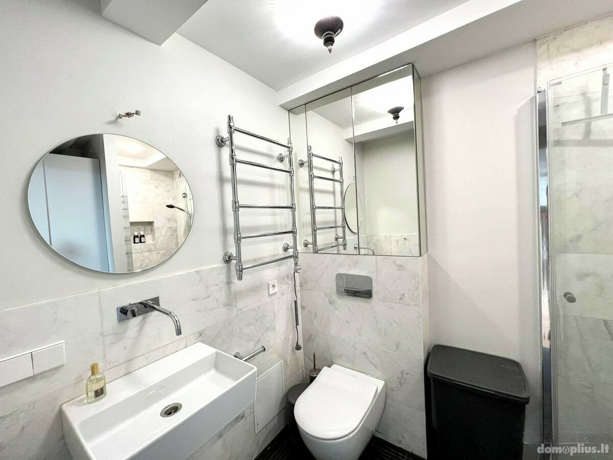 3 rooms apartment for sell Klaipėdoje, Senamiestyje, Tiltų g.