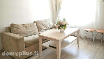 Продается 2 комнатная квартира Klaipėdoje, Giruliuose, Turistų g.